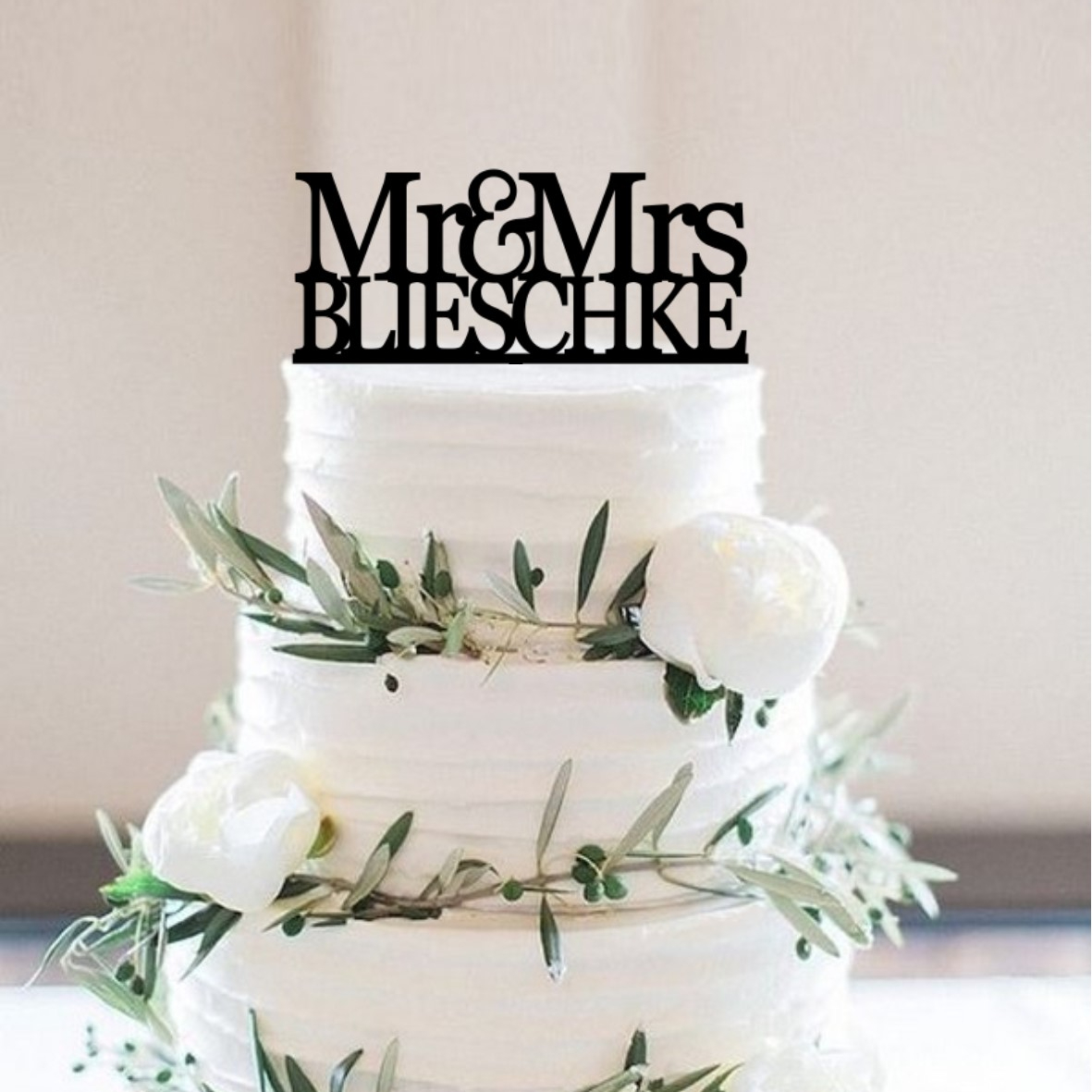 Quick Creations Cake Topper - Mr & Mrs Belishkie
